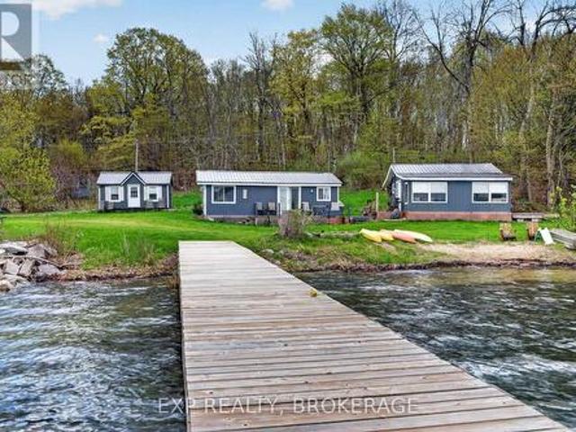 House for sale in Frontenac Islands, Ontario
