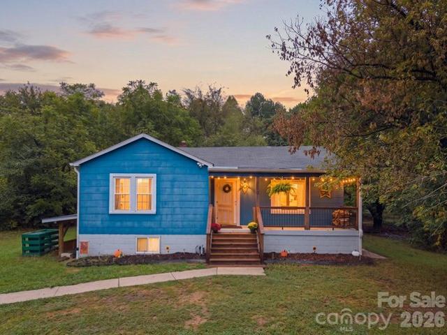 House for sale in Clyde, Haywood County