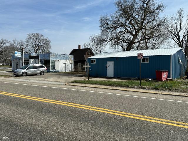 Commercial for sale in Montezuma, Indiana
