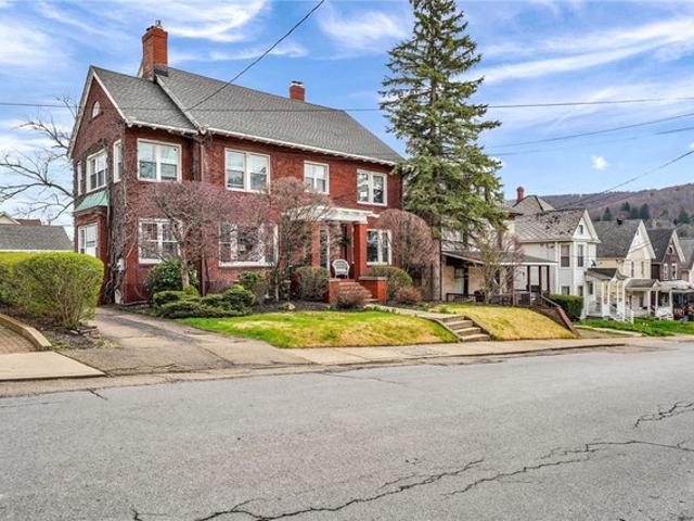 House for sale in Bradford, Pennsylvania