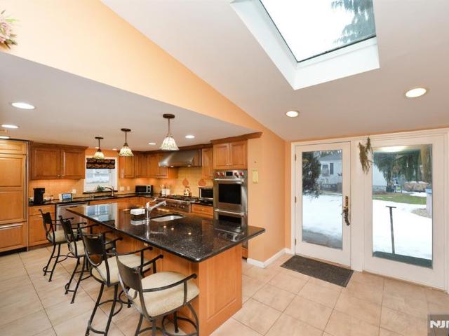House for sale in Northvale, New Jersey