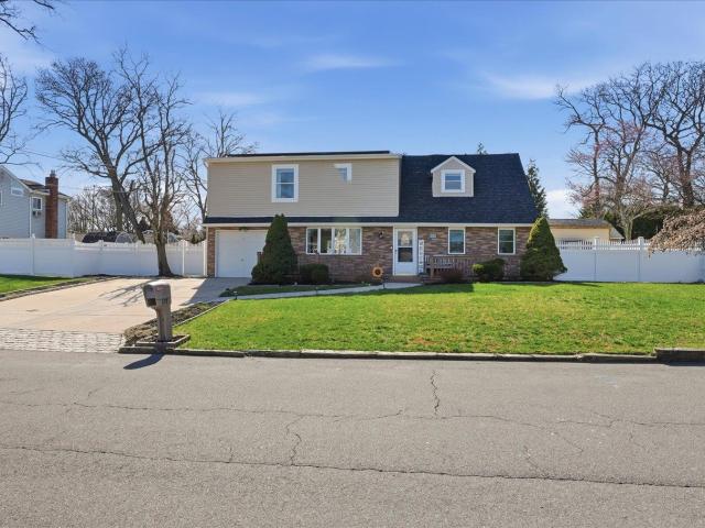 House for sale in Centereach, New York