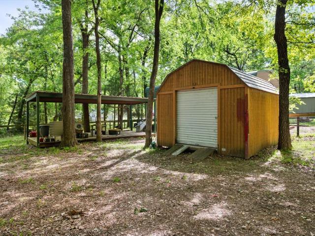 House for sale in Streetman, Texas