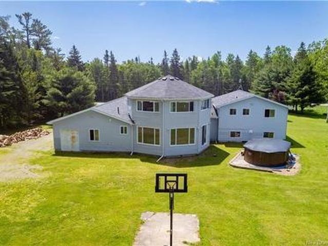 House for sale in Canal