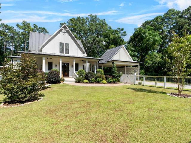 House for sale in Little Mountain