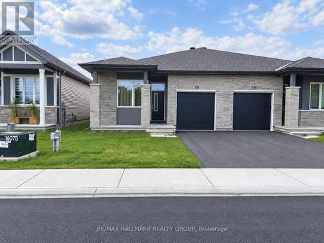 House for rent in Ontario