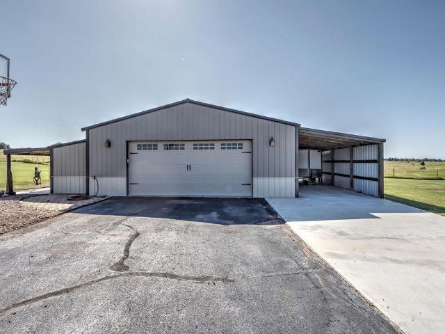 House for sale in Elgin, Oklahoma