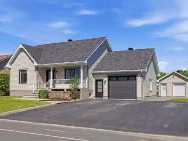 House for sale in Saint-Hugues, Montérégie