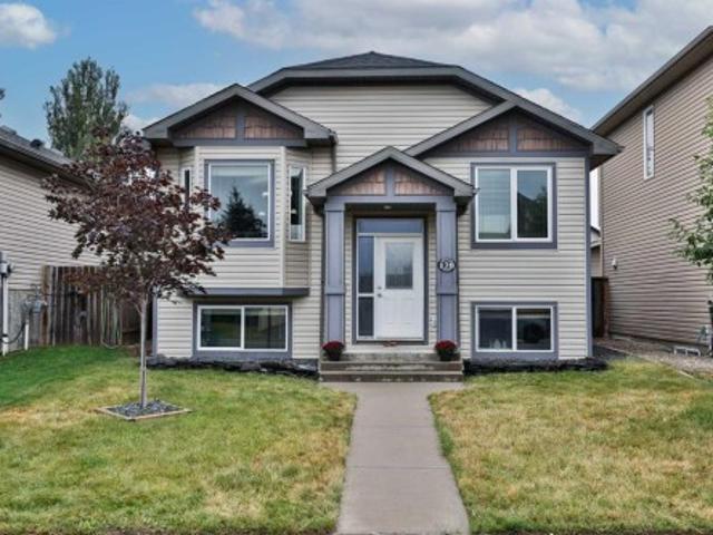 House for sale in Copperwood, Lethbridge