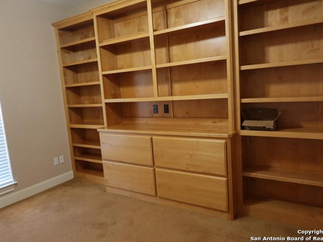 House for sale in Bandera
