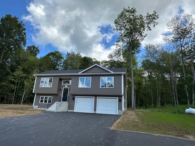 House for sale in Brooklyn, Connecticut