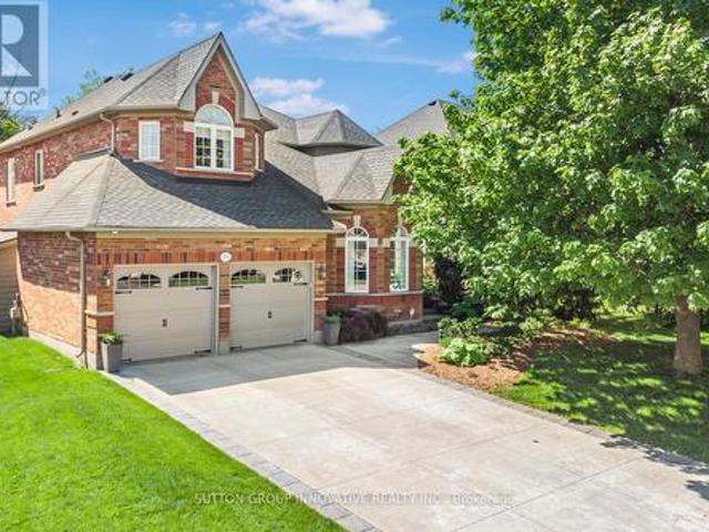 House for sale in Ancaster, Ontario