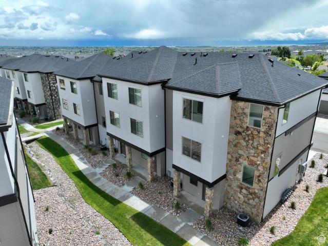 Townhouse for sale in Saratoga Springs