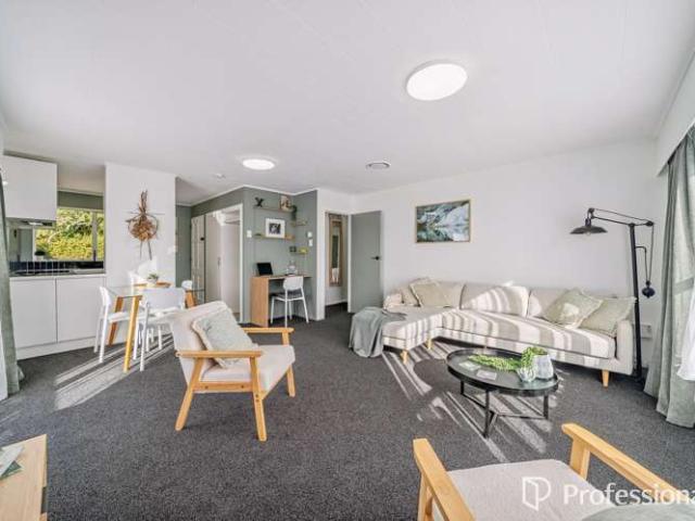 Apartment for sale in Days Bay, Wellington