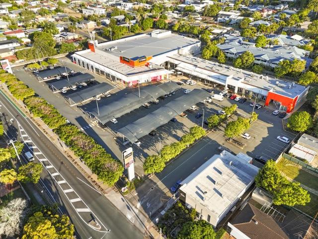 Retail for rent in Toombul, Queensland