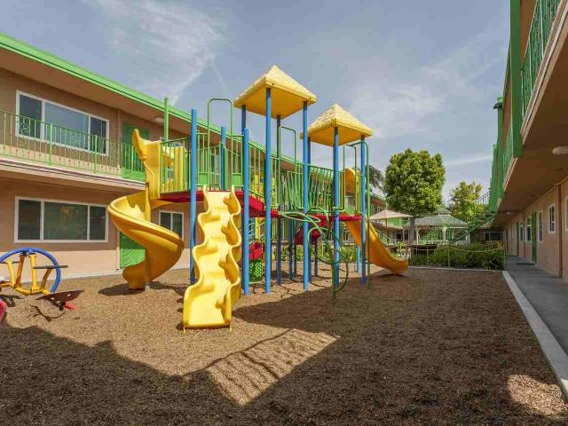 Apartment for rent in Bellflower, California