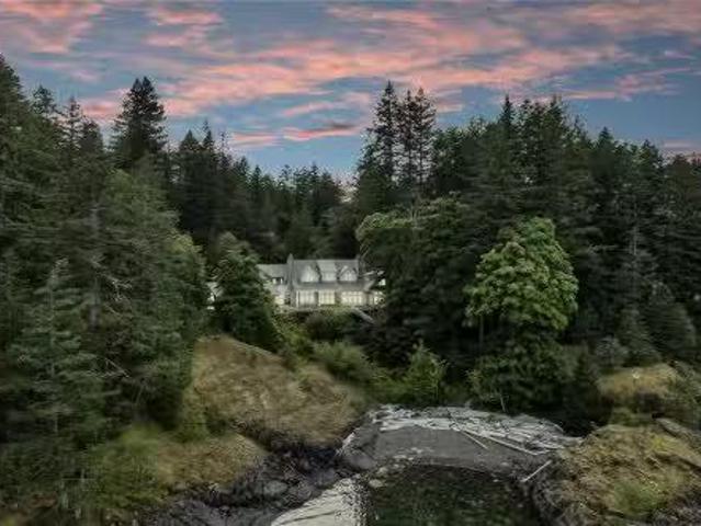 House for sale in Strathcona, British Columbia