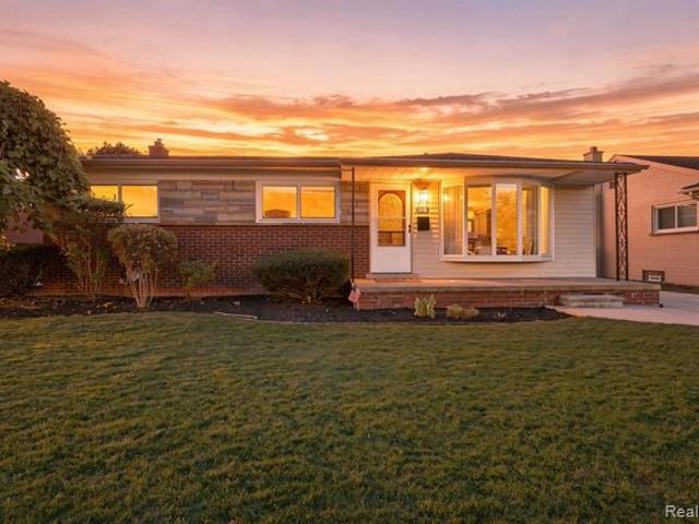 House for sale in Trenton, Michigan