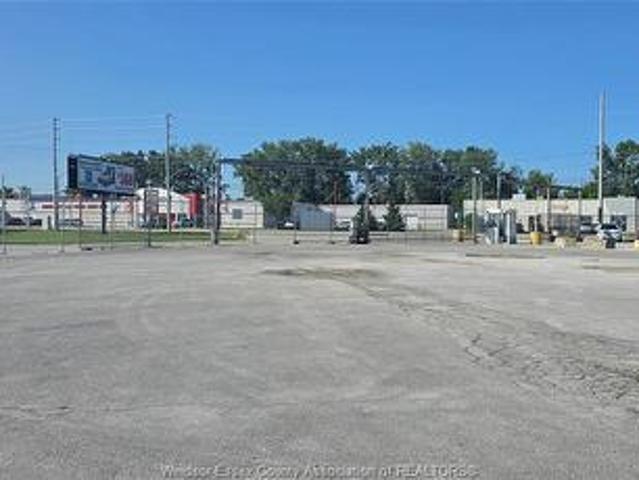 Commercial for rent in Maidstone, Ontario