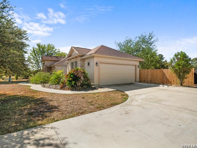 House for sale in Lytle, Medina County