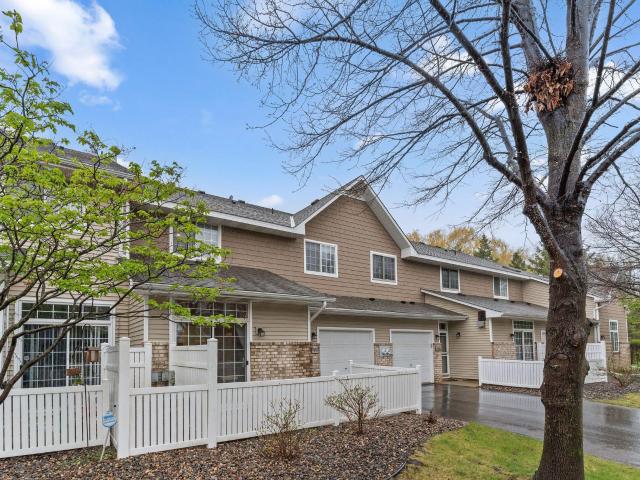 Townhouse for sale in Hennepin, Minnesota