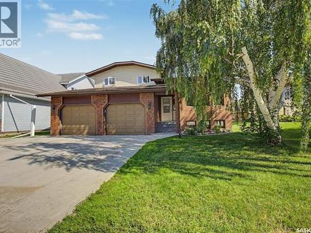 House for sale in Prince Albert, Saskatchewan
