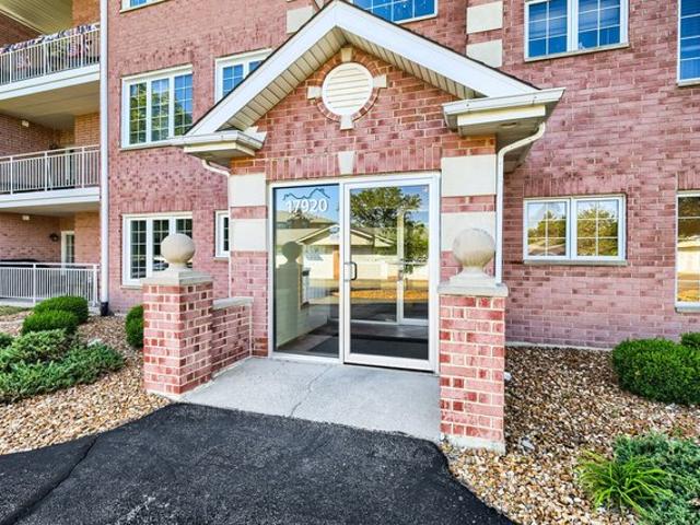 Condo for sale in Orland Park, Illinois