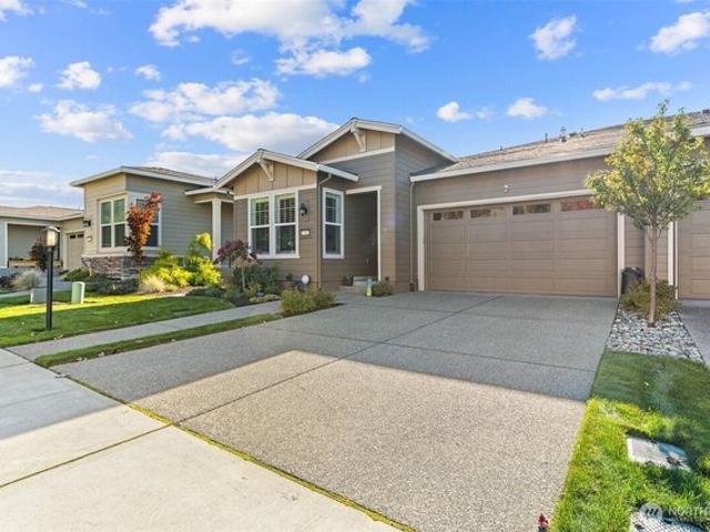 Townhouse for sale in Bonney Lake, Washington