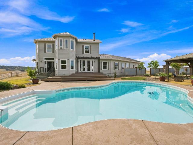 House for sale in Red Bluff, Tehama County