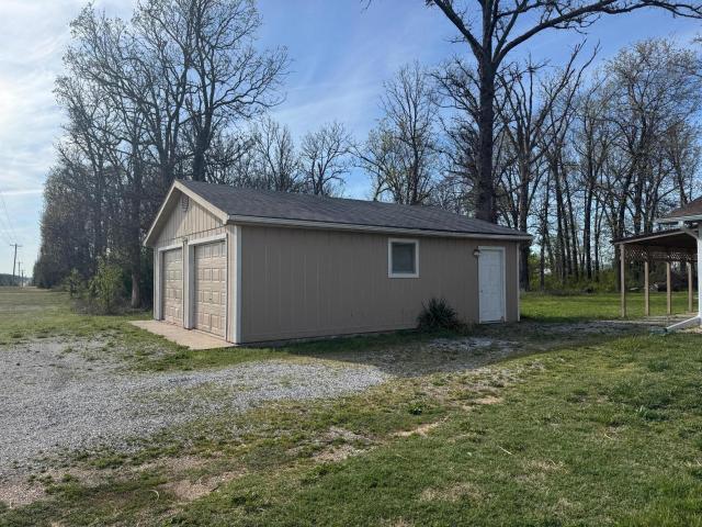 House for sale in Barry, Missouri