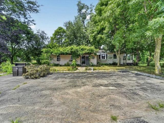 House for sale in Morrice, Michigan