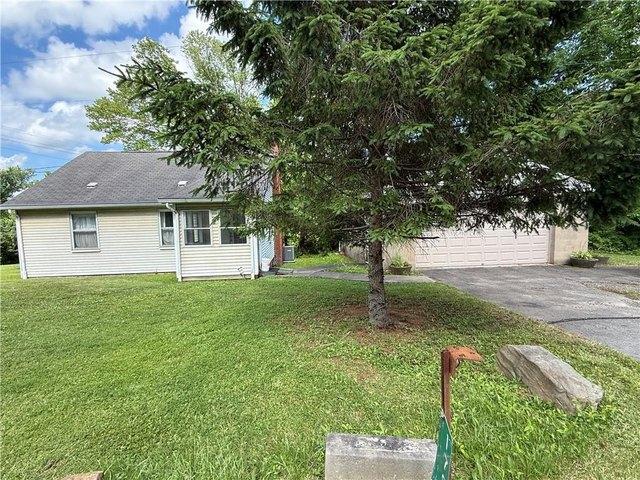 House for sale in Leechburg, Pennsylvania