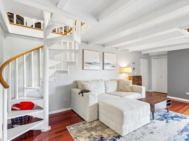 Condo for sale in Tinley Park, Illinois