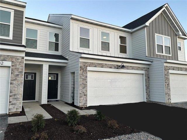 Townhouse for sale in Lakeville, Minnesota