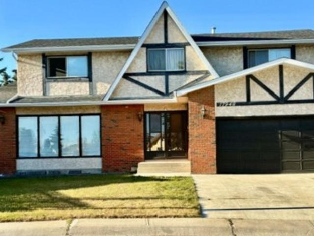 House for sale in Belmead, Edmonton