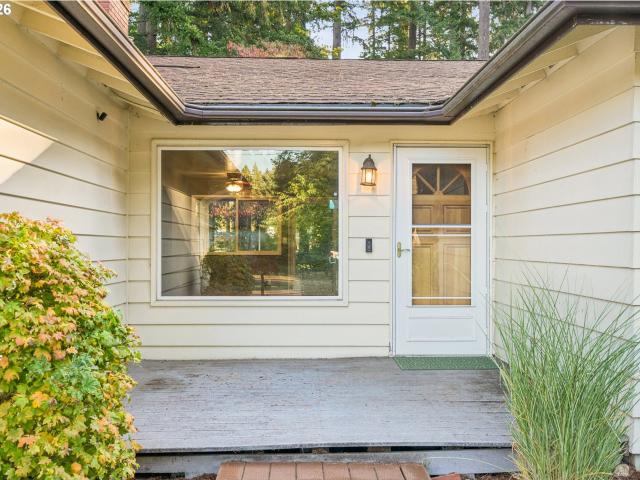 House for sale in Rosewood, Lake Oswego