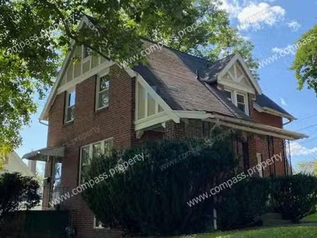 House for rent in Downingtown