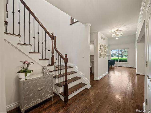 Condo for sale in Bloomfield Hills