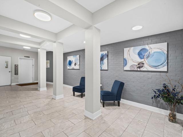 Condo for sale in Highland Park, Illinois