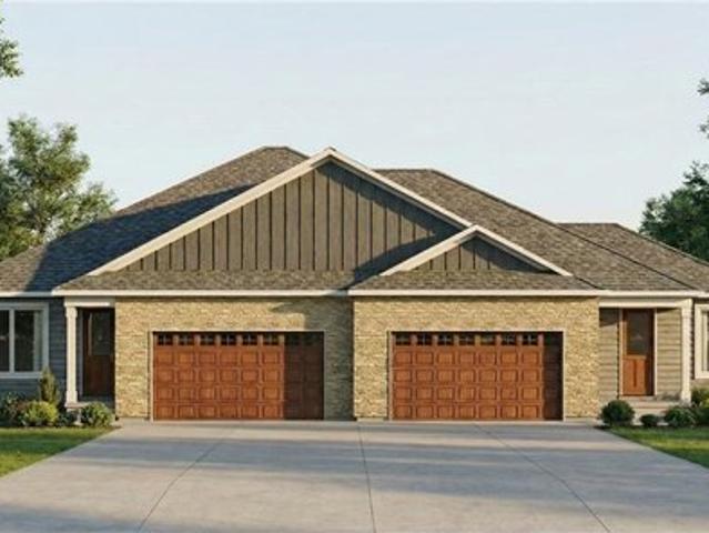 Townhouse for sale in Lakeville, Minnesota