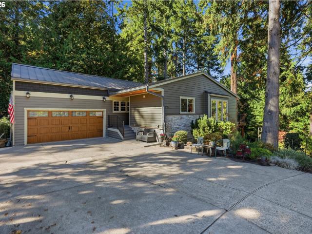House for sale in Sandy, Clackamas County