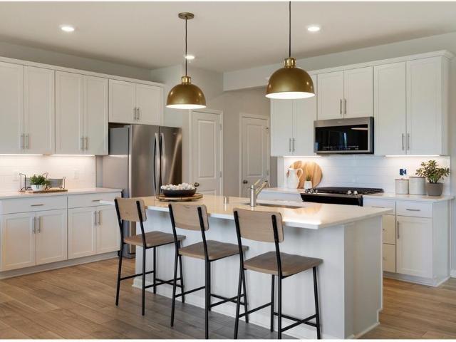 Townhouse for sale in Lakeville, Minnesota