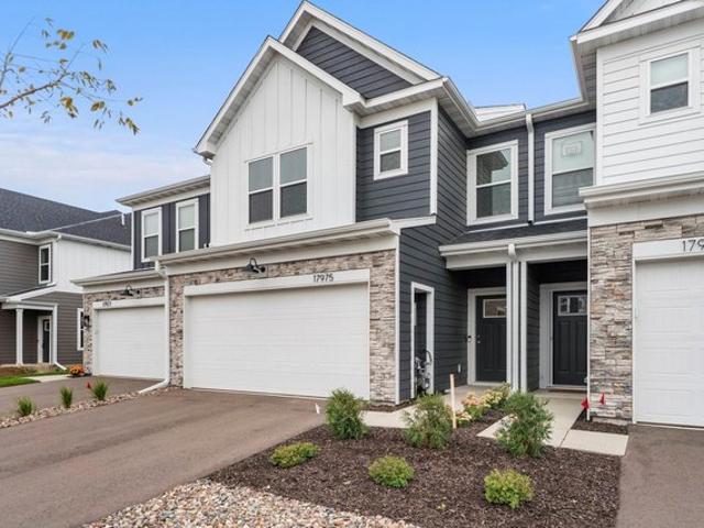 Townhouse for sale in Lakeville, Minnesota
