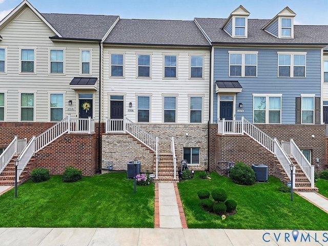 Townhouse for sale in Virginia