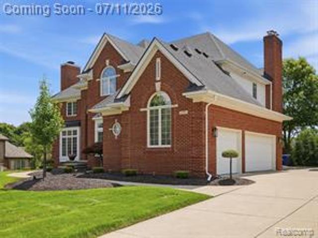 House for sale in Rochester Hills, Michigan