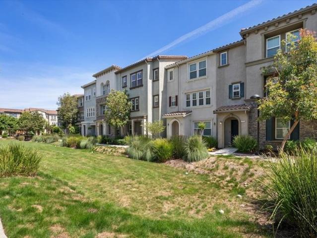 Townhouse for sale in Morgan Hill, California