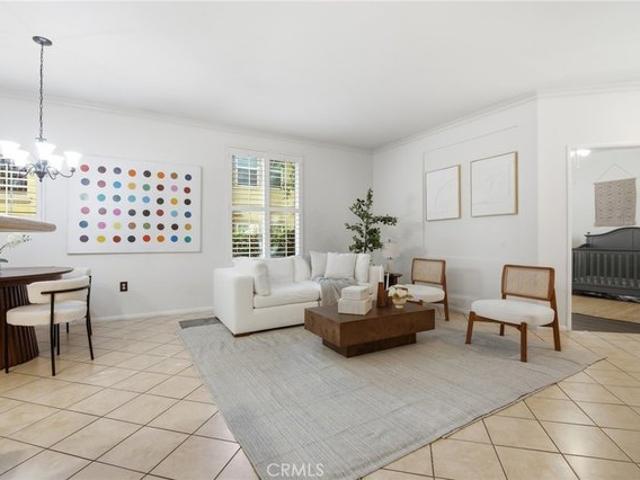 Condo for sale in Canyon Country, California