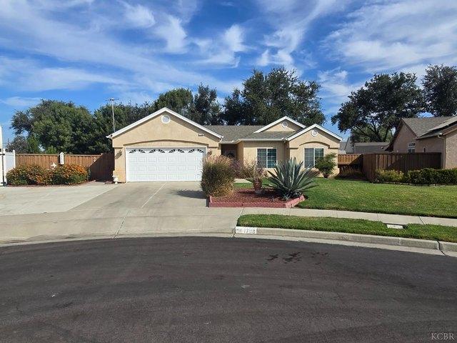 House for sale in Lemoore, Kings County