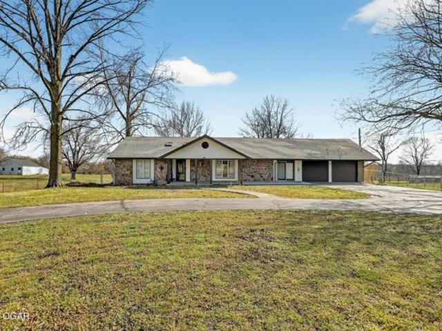 House for sale in Carthage, Missouri