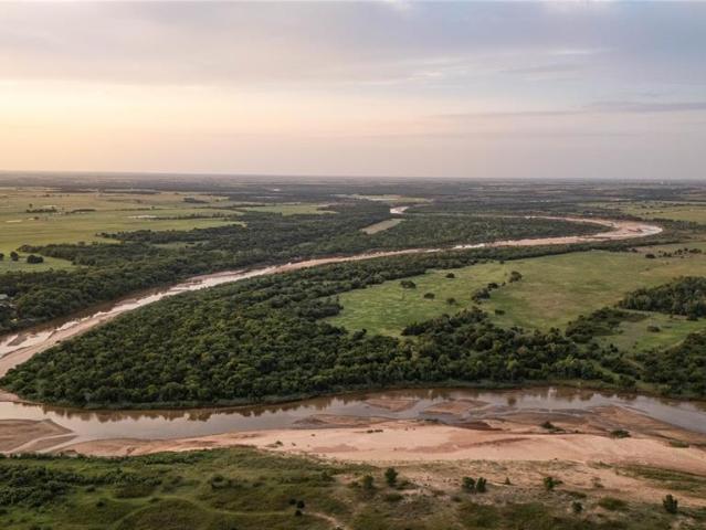 House for sale in Crescent, Oklahoma